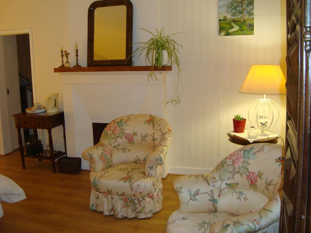La Maison Claire Longueville  Oda fotoğraf